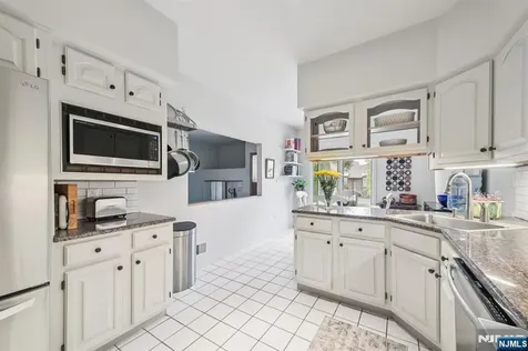 30 Andrea Drive Caldwell NJ 07006