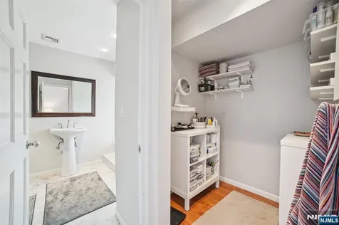 30 Andrea Drive Caldwell NJ 07006