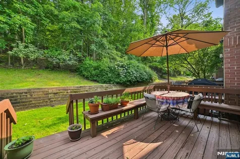 30 Andrea Drive Caldwell NJ 07006