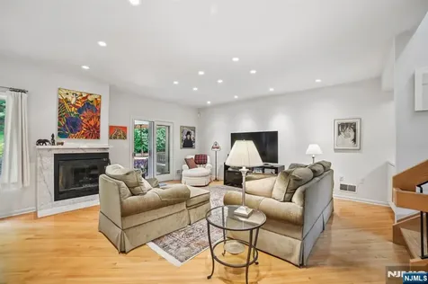 30 Andrea Drive Caldwell NJ 07006