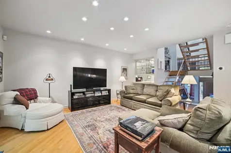 30 Andrea Drive Caldwell NJ 07006
