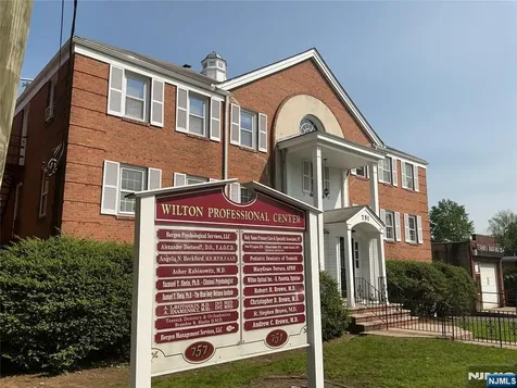 751 Teaneck Road Teaneck NJ 07666