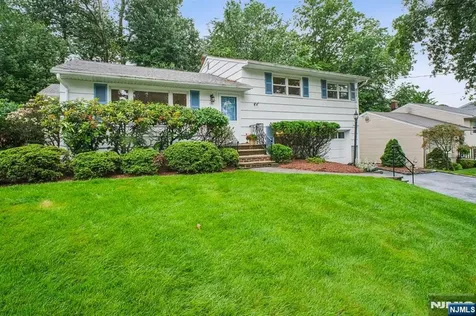131 Harper Terrace Cedar Grove NJ 07009