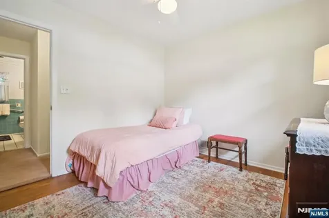 131 Harper Terrace Cedar Grove NJ 07009