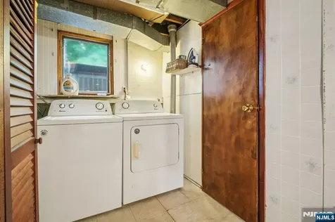 131 Harper Terrace Cedar Grove NJ 07009