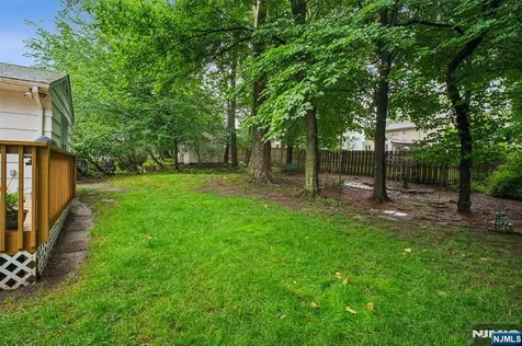 131 Harper Terrace Cedar Grove NJ 07009