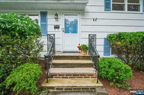 131 Harper Terrace Cedar Grove NJ 07009