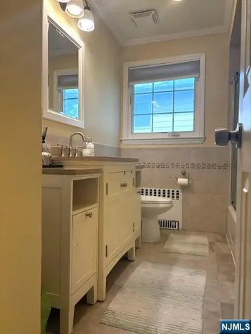 34 Marjorie Terrace Englewood Cliffs NJ 07632