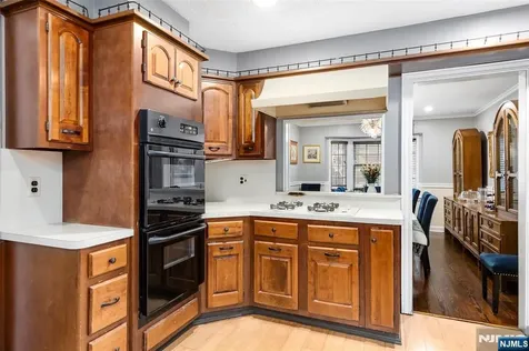403 South Parkway Clifton NJ 07014