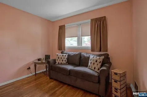 40 Furman Drive Emerson NJ 07630