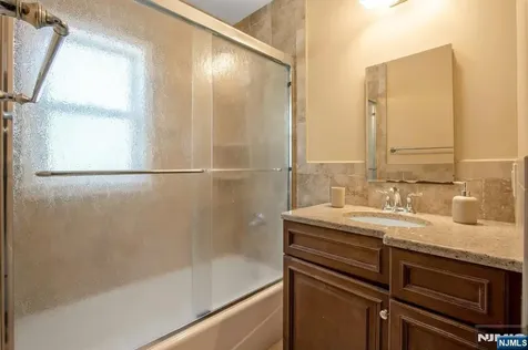 40 Furman Drive Emerson NJ 07630