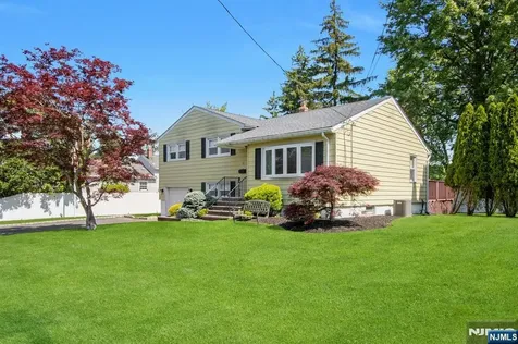 40 Furman Drive Emerson NJ 07630