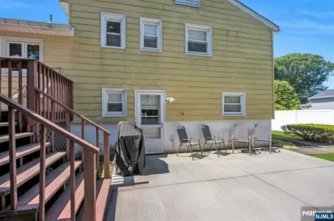 40 Furman Drive Emerson NJ 07630
