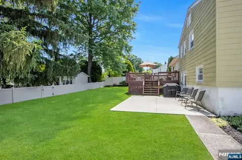 40 Furman Drive Emerson NJ 07630