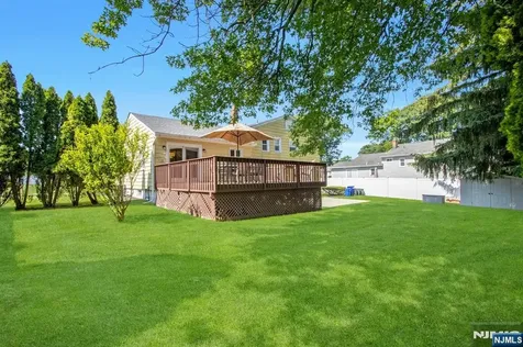 40 Furman Drive Emerson NJ 07630
