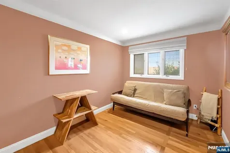 28 Elizabeth Court Secaucus NJ 07094
