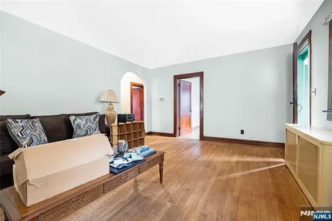 41 Hazelton Street Ridgefield Park NJ 07660