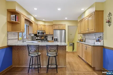 151 Busteed Drive Midland Park NJ 07432