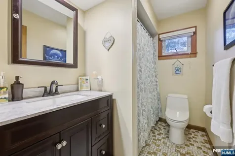 151 Busteed Drive Midland Park NJ 07432