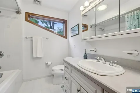 151 Busteed Drive Midland Park NJ 07432