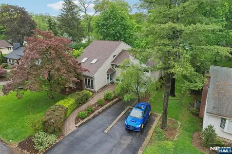 151 Busteed Drive Midland Park NJ 07432