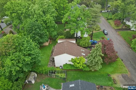 151 Busteed Drive Midland Park NJ 07432