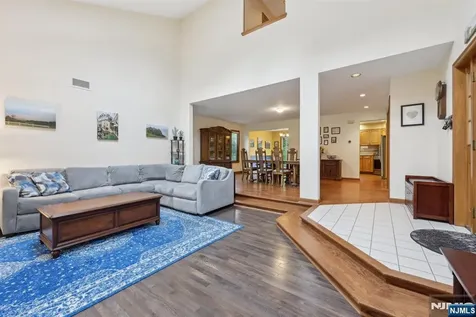 151 Busteed Drive Midland Park NJ 07432
