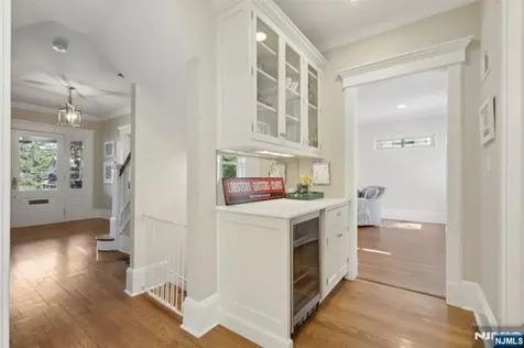 153 Hope Street Ridgewood NJ 07450