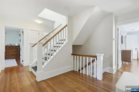 153 Hope Street Ridgewood NJ 07450
