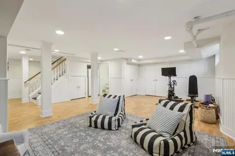 153 Hope Street Ridgewood NJ 07450
