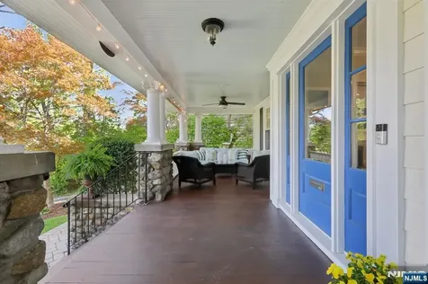 153 Hope Street Ridgewood NJ 07450