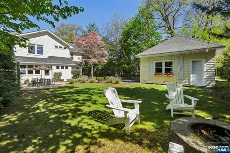 153 Hope Street Ridgewood NJ 07450