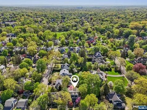 153 Hope Street Ridgewood NJ 07450