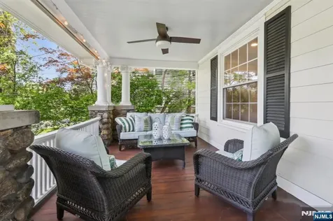 153 Hope Street Ridgewood NJ 07450