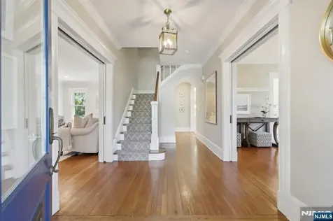 153 Hope Street Ridgewood NJ 07450