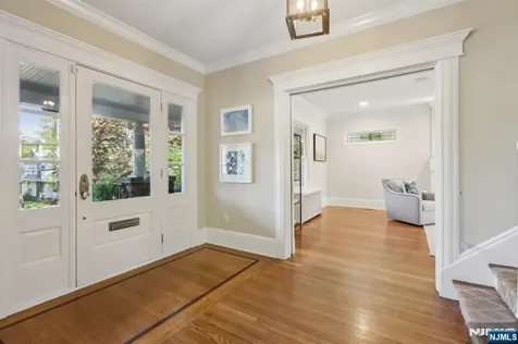 153 Hope Street Ridgewood NJ 07450