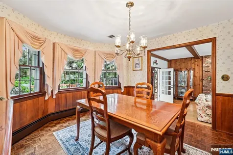 238 Spring Valley Road Park Ridge NJ 07656