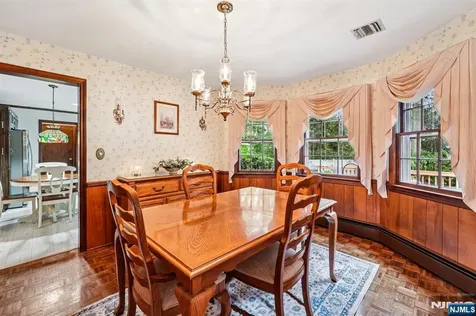 238 Spring Valley Road Park Ridge NJ 07656