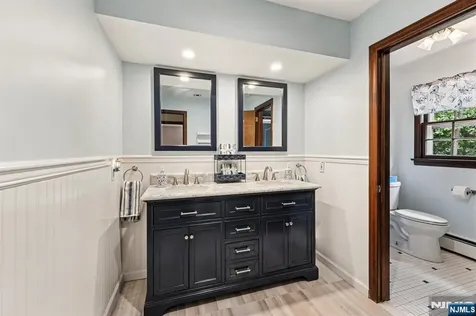 238 Spring Valley Road Park Ridge NJ 07656