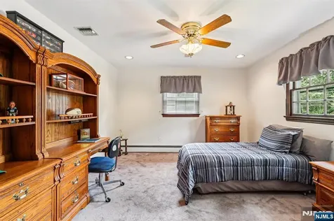 238 Spring Valley Road Park Ridge NJ 07656