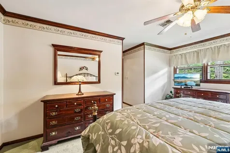 238 Spring Valley Road Park Ridge NJ 07656