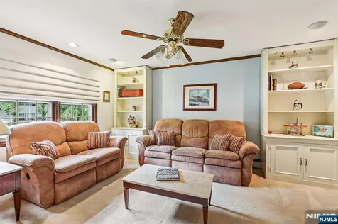 238 Spring Valley Road Park Ridge NJ 07656