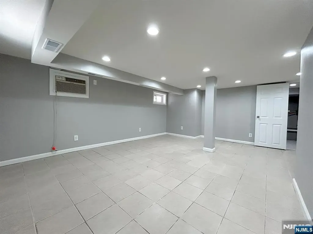 32 Bell Street Belleville NJ 07109