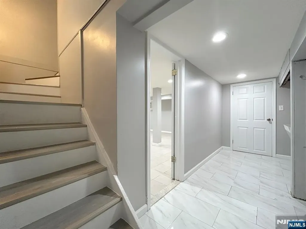 32 Bell Street Belleville NJ 07109