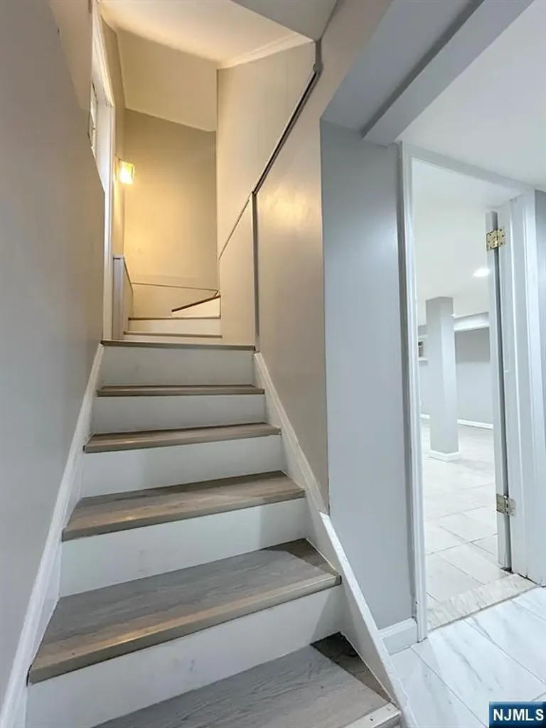 32 Bell Street Belleville NJ 07109