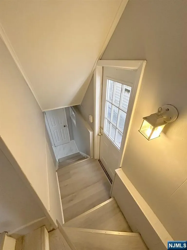 32 Bell Street Belleville NJ 07109