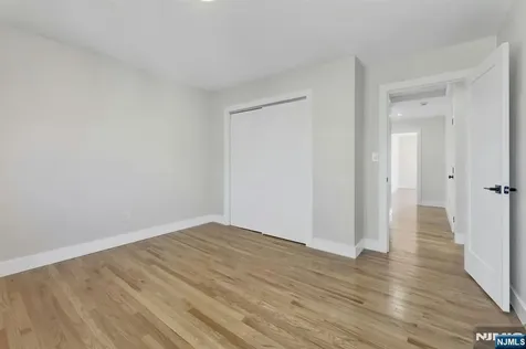 535 Orchard Avenue Palisades Park NJ 07650