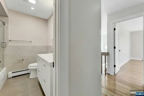 535 Orchard Avenue Palisades Park NJ 07650