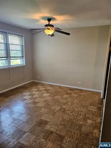 39 E 39th Paterson NJ 07514