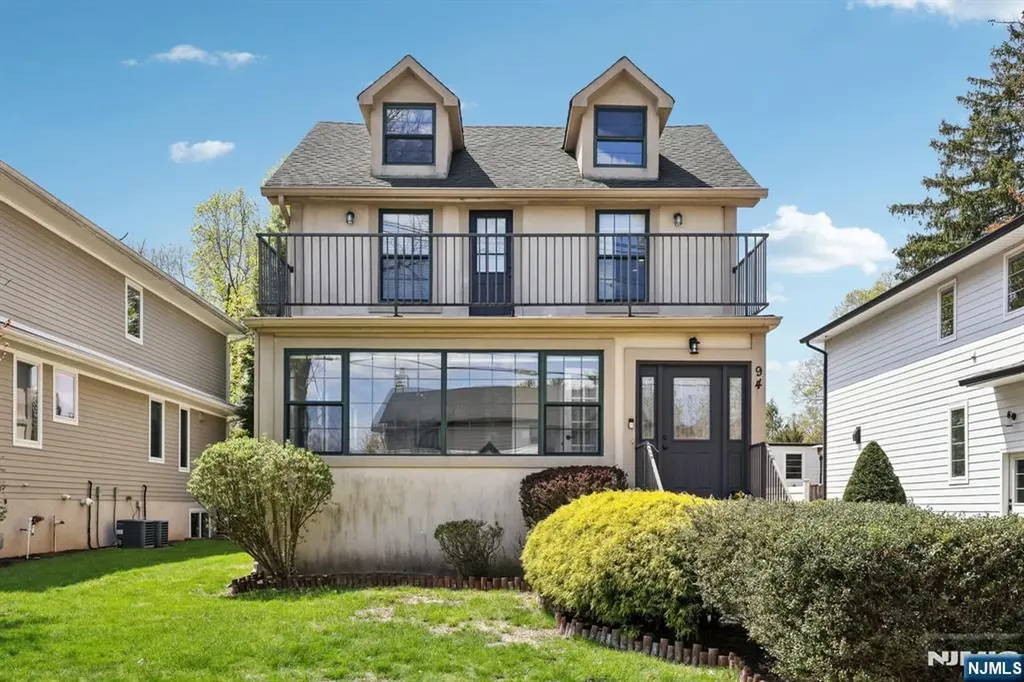 94 Westervelt Place Cresskill NJ 07626